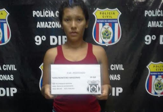 Jovem é presa suspeita de tráfico de drogas em Manaus