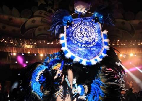 Caprichoso elege sua Porta Estandarte neste domingo