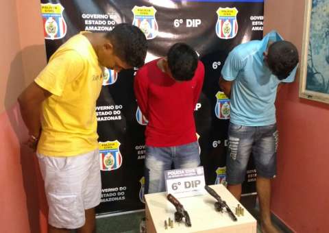 Trio é preso suspeito de cometer vários roubos em Manaus