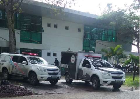 Adolescente morre afogado enquanto brincava com amigos na Ponta Negra