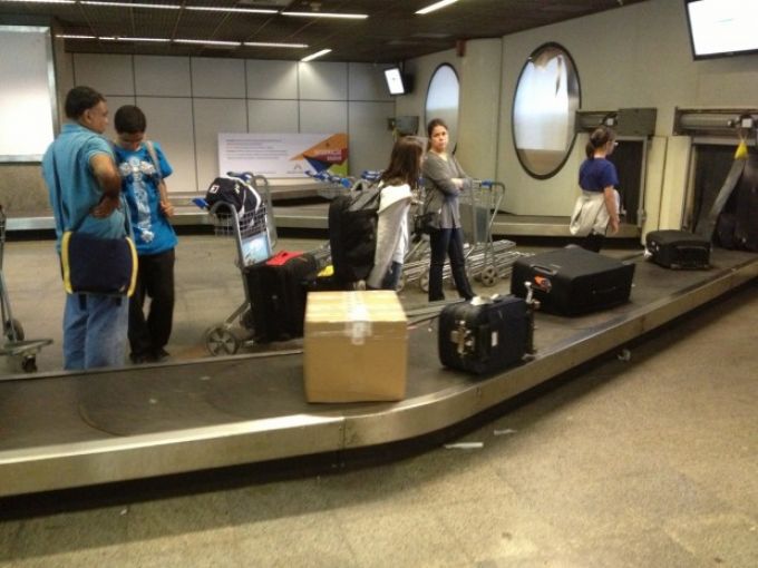 Justiça reverte liminar que impedia cobrança de bagagens por empresas aéreas