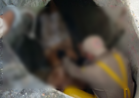 Com golpes de gargalo, corpo de homem é encontrado em bueiro de Manaus