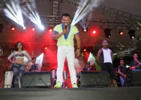 Polícia procura suspeito de assassinar vocalista da 'Júnior e Banda' em Codajás