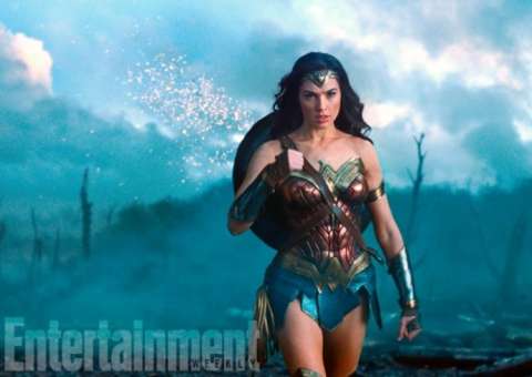 Mulher-Maravilha revela que foi criada por Zeus em novo comercial