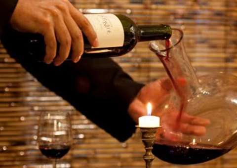 Degustação e empório de vinhos agitam o mês de maio na Galeria Cristal