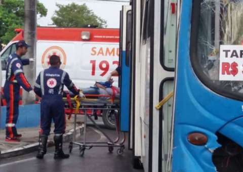 Acidente no T3 deixa oito pessoas feridas, entre elas uma criança 