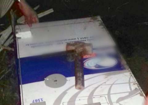  Grupo leva cofre de posto de combustíveis e atira contra funcionários