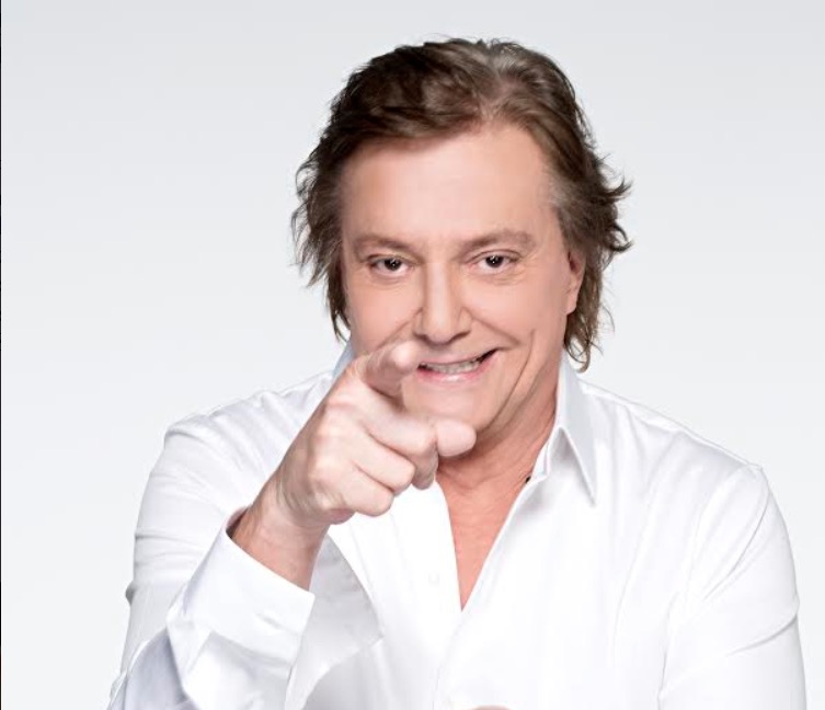 Fábio Jr. faz show especial para as mães em Manaus