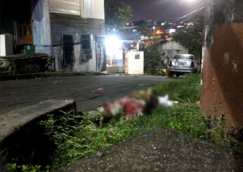Em Manaus, homem é morto a tiros e outro fica ferido em tiroteio