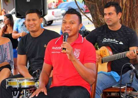 Wanderson Rodrigues agita Churrasco da Villa com muito boi-bumbá