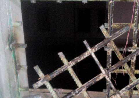 No Amazonas, presos serram grade e fogem de delegacia