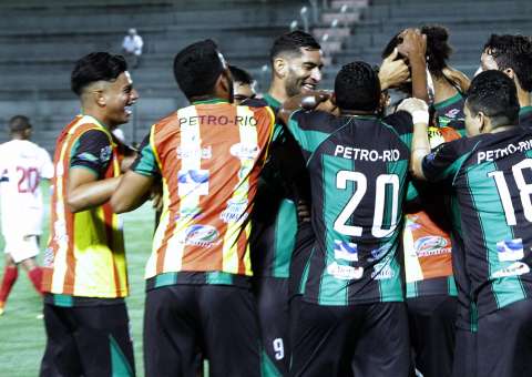 Manaus FC e Fast empatam e se mantém no G-4 do Amazonense de Futebol 2017