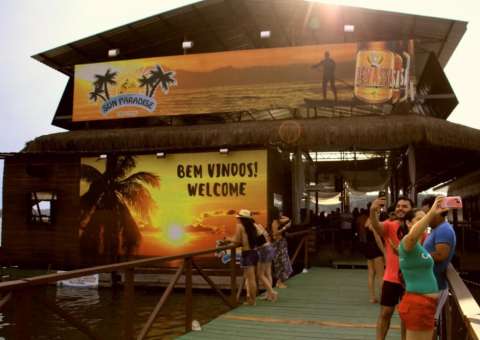 Sun Paradise tem festa eletrônica neste domingo