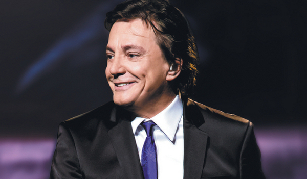  Fábio Jr. faz show especial para as mães em  Manaus