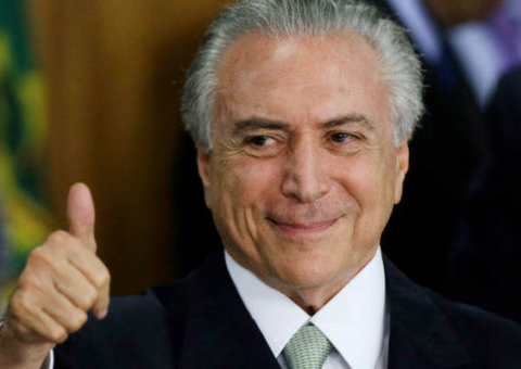 Temer discute com ministros estratégias para aprovar reforma da Previdência