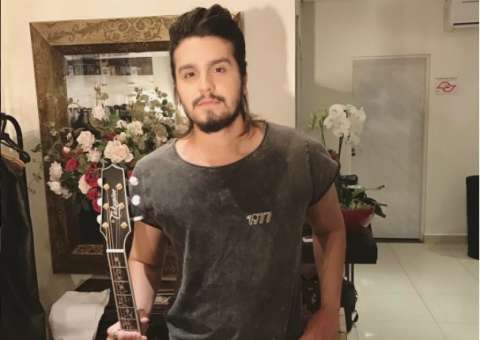 Luan Santana diz que tem crush por Grazi Massafera