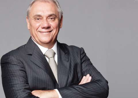 Marcelo Rezende é internado em hospital de São Paulo