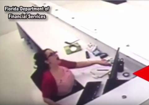 Mulher tenta forjar acidente de trabalho e é flagrada pela câmera de segurança