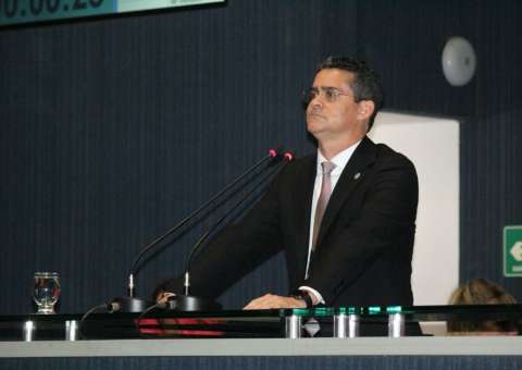 David Almeida assume como governador do Amazonas