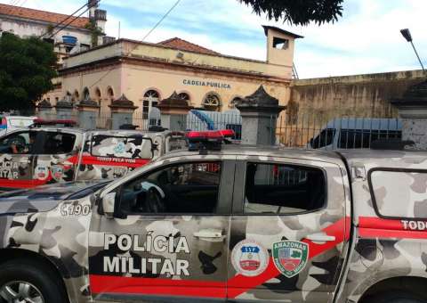 Detentos ateiam fogo na Vidal Pessoa às vésperas de serem transferidos para CDPM