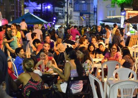 Feira do Paço promove programação especial para o Dia das Mães 