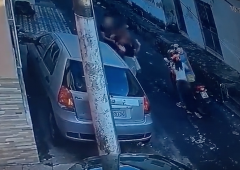 Estudantes são assaltados a caminho da escola em Manaus 