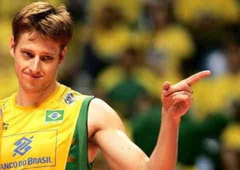  Ex-jogador de vôlei da seleção brasileira é flagrado no antidoping