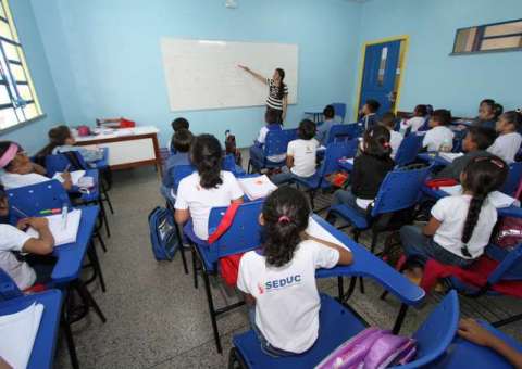 Seduc convoca mais de 100 professores aprovados em PSS no Amazonas  