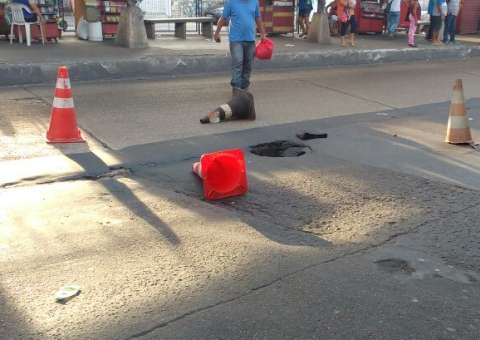 Cratera se abre no T1 que já começa a ficar cercado de outros buracos