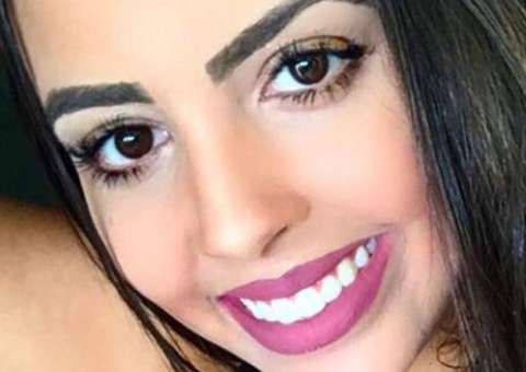 Ex-miss morre em acidente de carro em estrada