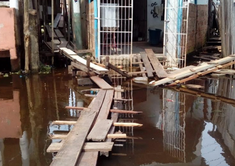 Manaus entra em Situação de Alerta por conta da enchente