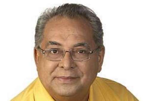 Hospital divulga boletim médico de Amazonino Mendes