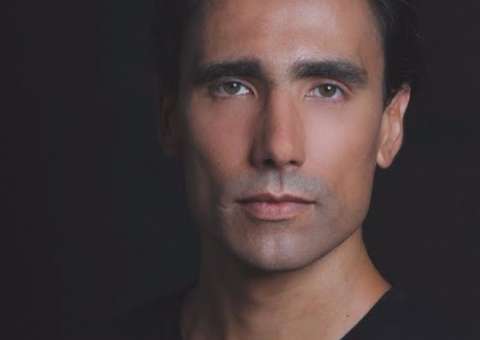 Recital de voz e piano recebe barítono Homero Velho