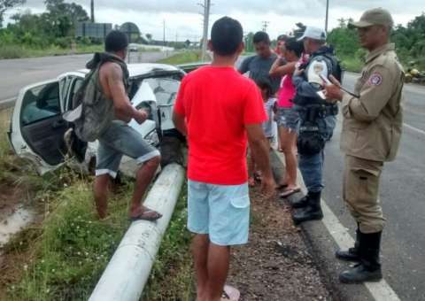 No Amazonas, acidente na AM 070 deixa duas pessoas feridas 