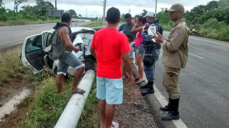 No Amazonas, acidente na AM 070 deixa duas pessoas feridas 