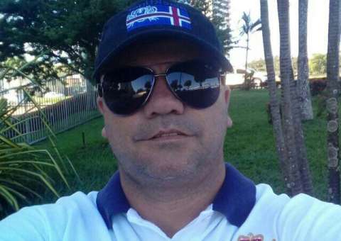 De folga, sargento da PM leva três tiros em campo de futebol de Manaus