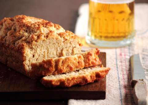 Cada latinha de cerveja tem mesmo efeito de um pão francês no corpo