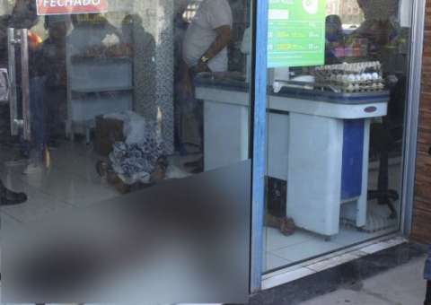 Idoso é morto com tiro na cabeça durante tentativa de assalto em Manaus