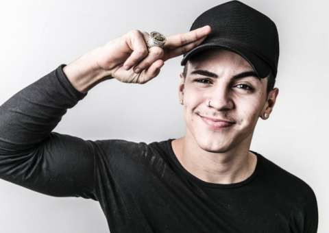 Sem trabalho, Biel tem carreira ameaçada após polêmicas