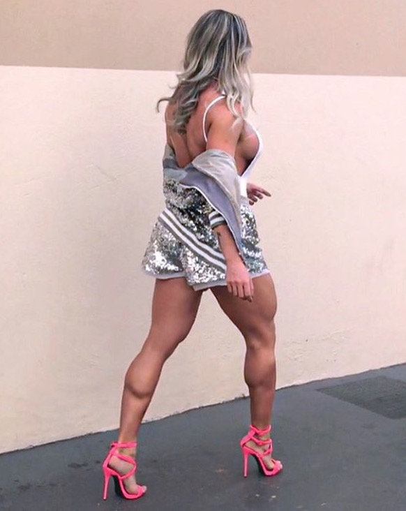  Juju Salimeni volta a 'chocar' com corpo musculoso em nova foto