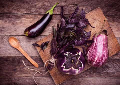 Alimentos roxos combatem envelhecimento precoce