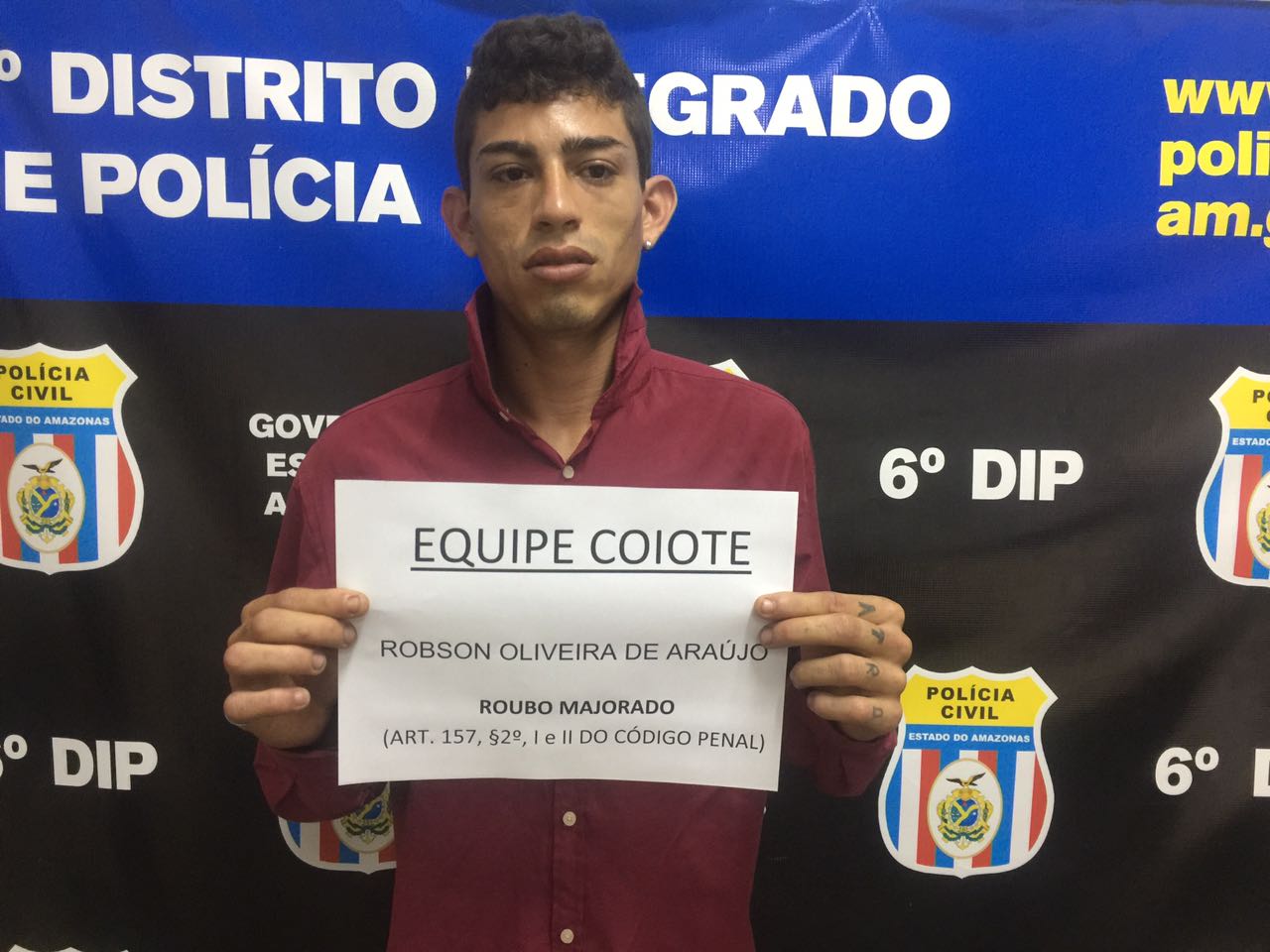 Homem se envolve em acidente e Polícia descobre que era foragido do Compaj