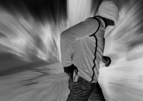 Alunos e funcionários foram surpreendidos com invasão de grupo armado em Manaus