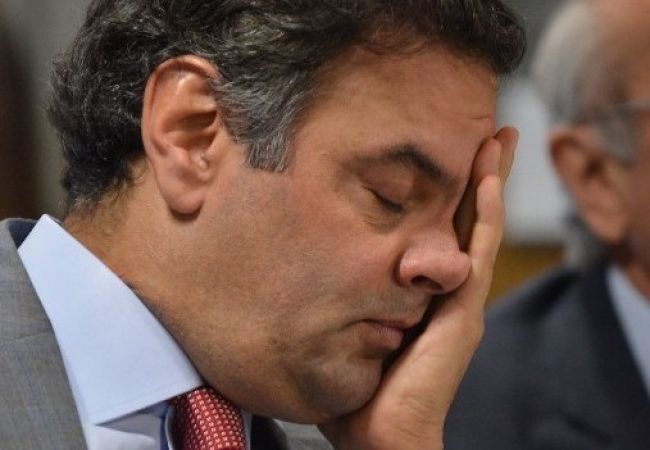 Fachin determina afastamento de Aécio do cargo de senador