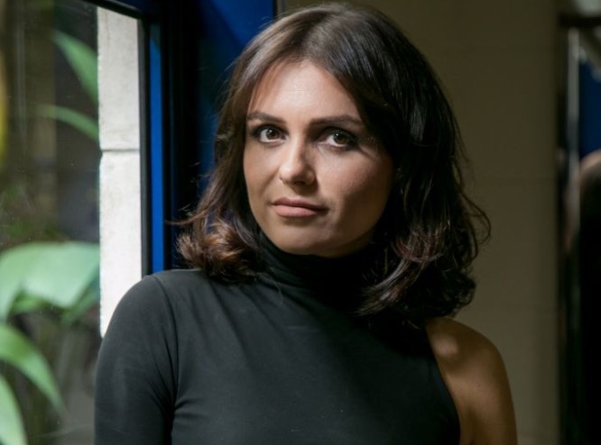 Monica Iozzi não aguenta pressão e vai deixar redes sociais