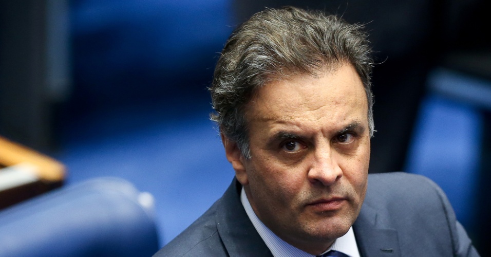 Em gravação, Aécio sugere possível queima de arquivo