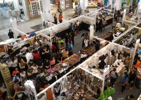 Shopping em Manaus traz exposição de peças típicas de vários países