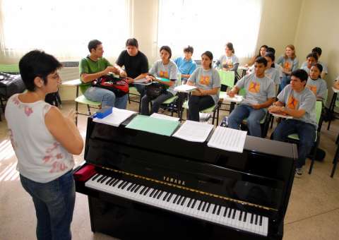 Claudio Santoro abre inscrições para cursos de Dança, Canto e Teatro em Manaus