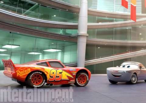 Novo trailer de Carros 3 traz Relâmpago McQueen em cenas inéditas