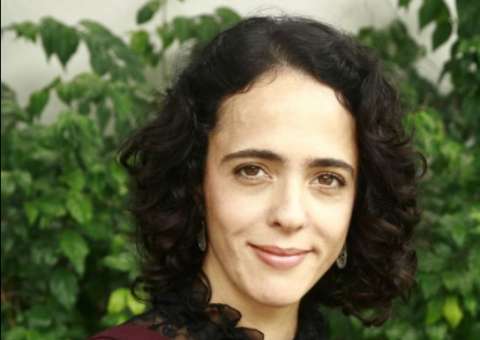 Silvia Buarque nega que esteja com câncer e depressão